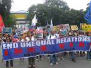 7月4日、フィリピン・バヤン　アメリカ大使館へ抗議行動・その5
