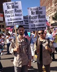 反戦兵士のたたかい 2013年9月26日、ロサンゼルスでのデモのなかで