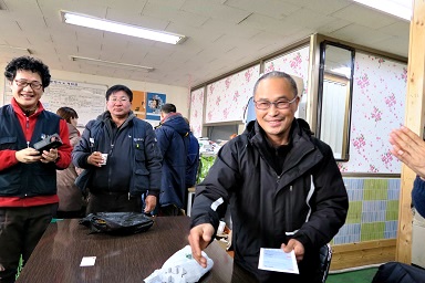 12．21平沢双竜自動車高空座り込み場連帯訪問・その4