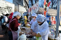 1月5日「再稼働許さん！経産省前集会」／「だまし討ち結審許さん！地裁前集会」／「テント新春記者会見」・その1